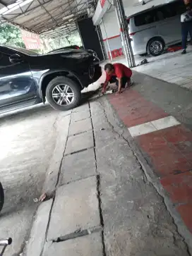 Mencari kerja sebagai supir/driver