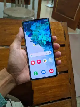Samsung S20 FE 8/256