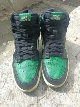 AJ 1 PINE GREEN SIZE 43/270CM