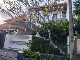 Rumah Villa One Gate. Area Seaetan