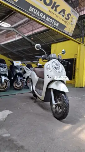 HONDA SCOOPY PRESTIGE 2024