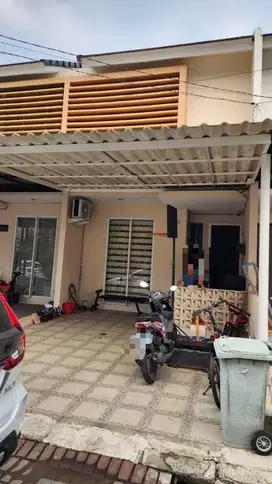 Dijual cepat rumah 2 lantai di Citra 2ext (pos 11), jakarta barat