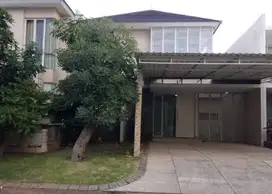 Malibu Pakuwon city, 170m2 casa tobago san antonio grand island