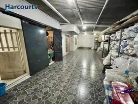 Rumah bisa untuk usaha di Solobaru.