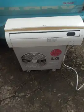 Jual AC LG 1/2pk bening mulus brgaransi hrga trmsuk pmsmgn