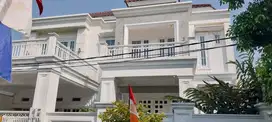 Dijual rumah dalam komplek di pondok melati bekasi