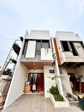 Rumah baru harga 600 jutaan  hanya 1.1 km ke stasiun