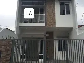 DIJUAL RUMAH DI CIPAYUNG