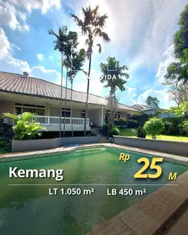 Rumah Lama Terawat, Lokasi Tenang, 1 Lantai