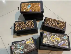 Dompet panjang batik wanita