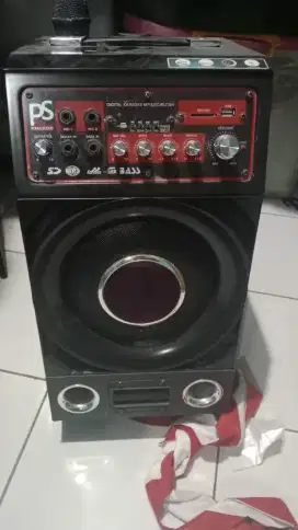 speker karaoke musik