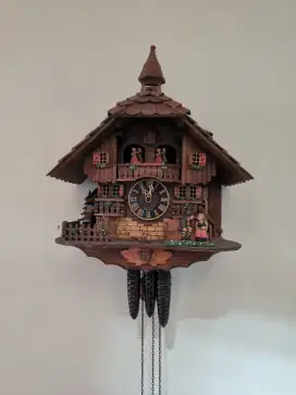 Jam Dinding Cuckoo German