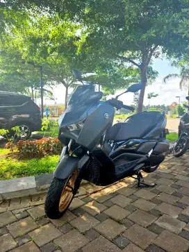Jual Cepat motor yamaha Xmax 2023 250 cc, hijau km rendah