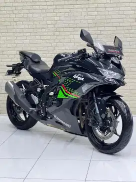 Odo 2rb Istimewa!!Kawasaki ZX25R 2023 Spido TFT Plat Jatim-Mustika