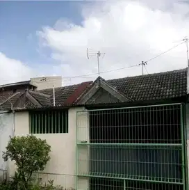 Rumah second sederhana di perum