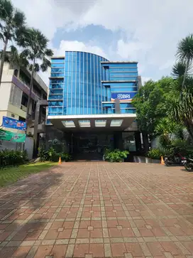 Gedung 4 Lantai Strategis Di Menteng Jakarta Pusat