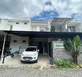 Rumah Decasa Residence 2 Lantai Butuh Jual Cepat