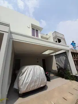 Rumah Adam Malik TownHouse strategis Siap Huni