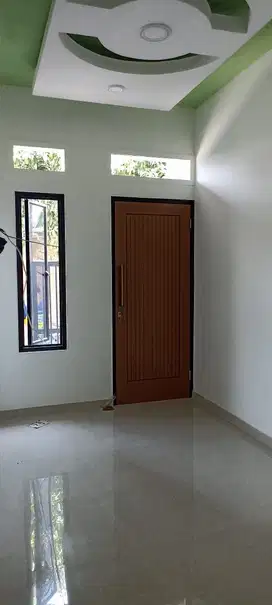 Rumah 2 lantai Jakarta.Dekat stasiun Kp Rambutan, tol JORR jagorawi