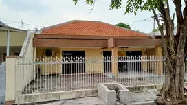 Dharmahusada Utara. Rumah hitung tanah
