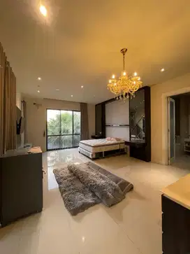 Rumah mewah murah dijual prambanan residence wiyung