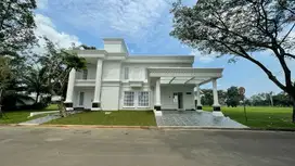 rumah cantik super mewah view golf di cempaka suvarna sutera cikupa