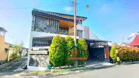 Rumah Dekat Kampus UNS Mewah Nyaman Terawat Bonus Furnish
