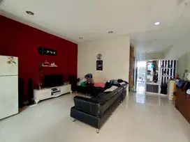 LOKASI BAGUS ROW JALAN BESAR RUMAH BATUNUNGGAL