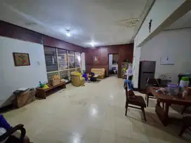 Rumah Komersial Tengah Kota Strategis Untuk Usaha Jl. Doho Surabaya