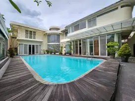 lux house,pondok indah,huge living room & pool,use fengsui master