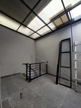 Rumah Brand New atap baja ringan di sektor 9 Bintaro AM-11419