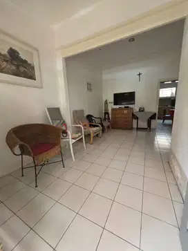 Rumah minimalis di sayap.pajajaran daerah strategis disewakan