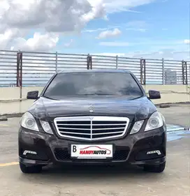 Mercedes Benz E300 Avantgarde Panoramik Tahun 2010 Automatic