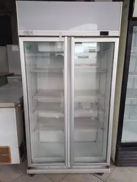 Dijual dan Disewakan Showcase Gea 2 Pintu Murah dan Bergaransi