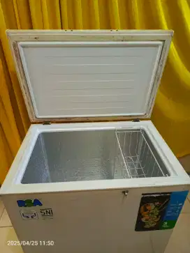 Freezer RSA bekas