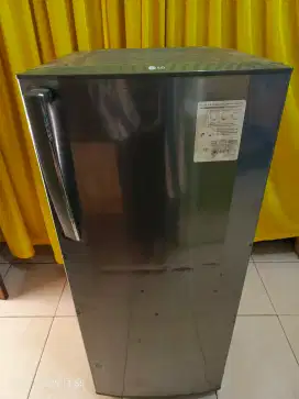 Freezer LG bekas