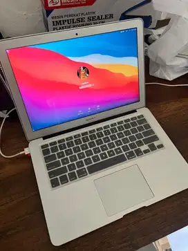 OBRAL MACBOOK AIR & PRO INVENTARIS KANTOR
