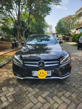 Mercedes Benz C200 (W205)