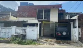 Rumah Tua di Kelapa Gading Jakarta