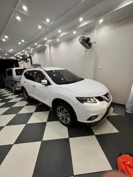 Nissan X-Trail 2015 Bensin