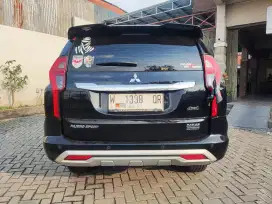4x4 pajero dakar 2022 tipe paling tinggi  !!