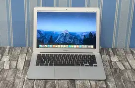 Jual cepat macbook air 2012
