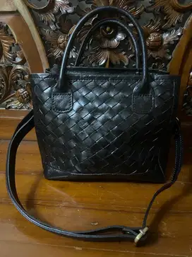 Tas kulit asli ( no brand )