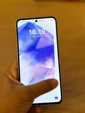Hp Samsunh Galaxy A55 8/256 Pemakaian 2 minggu Blue ice