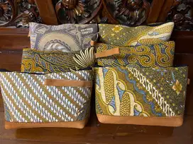 Pouch & kulit asli
