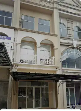 Ruko siap dipakai, cocok untuk segala jenis usaha, lokasi startegis