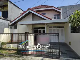 Dijual Rumah 2 Lantai Siap Huni Di Pamulang Permai (YN)