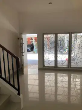 Disewakan Rumah Makassar sekitar jl Hertasning, jl Tun Abdul Razak