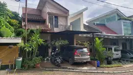 Di jual rumah di perum Gallery residence jagakarsa