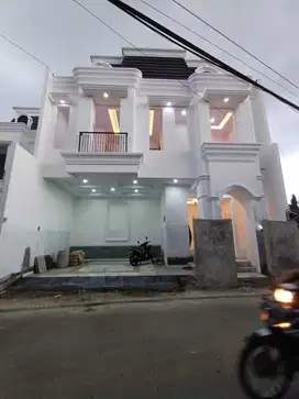 Rumah baru siap huni di Gandaria raya  Jagakarsa Jakarta Selatan